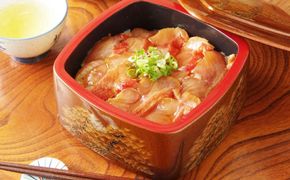 室戸ルビー丼！初音の金目鯛の漬け丼　hn090