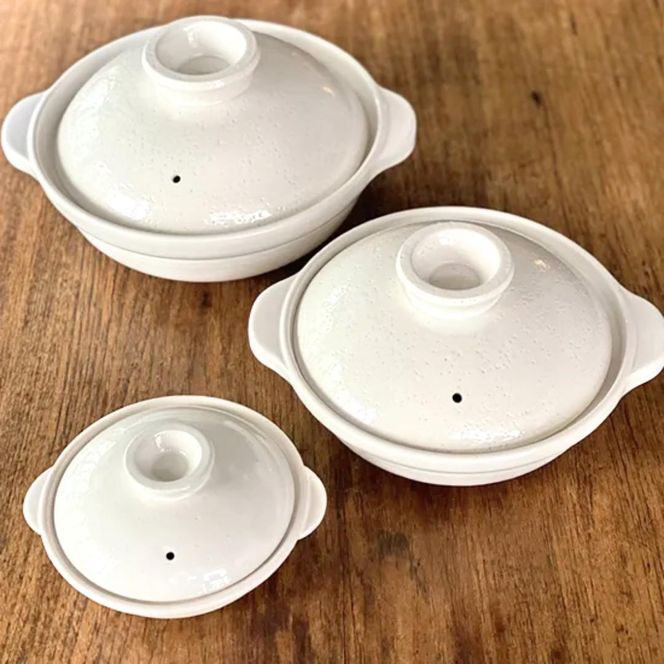 長谷園の「伊賀土鍋 白釉」小（1人用）DC-04 242161_AN046