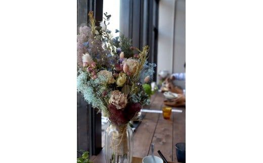 ドライフラワーブーケ（ローズ・フェミニーノ）【ドライ　フラワー　ブーケ フェミニンカラー　ドライフラワー　ノスタルジックなカラー　魅力的 優しい風合い　かわいらしさ 大阪府 門真市 】 272230_BG007