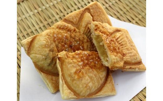 クロワッサンたいやき（5種セット）【お菓子 スイーツ 和菓子 あずき カスタード 栗あん 芋あん 抹茶あん お中元 お歳暮 父の日 母の日 ギフト用 大阪府 門真市 】 272230_AU001VC01