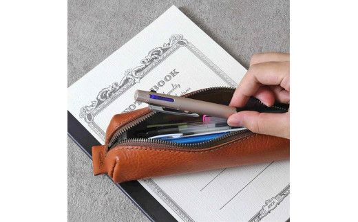 【色/ブラック】 トラぺ・ペンケース TowaRe:［トワリ］ 本革 レザー【ペン10本収納可能 文房具 台形型 アンティーク調色味 お中元 お歳暮 父の日 母の日 ギフト用 エイジング 植物タンニンなめし 大阪府 門真市 】 272230_AY003VC03