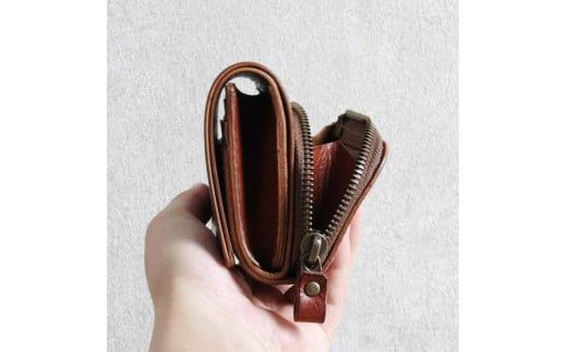 【色/チョコ】 ポッケ・二つ折り財布 TowaRe:［トワリ］ 本革 レザー【収納力 カードポケット2 隠しポケット2 外付け小銭入れ ショルダー革 バケッタ製法 ファッション小物 お中元 お歳暮 大阪府 門真市 】 272230_AY006VC02