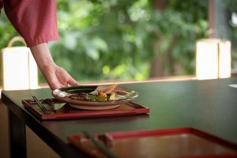 【左近太郎本店】お食事割引券 15,000円分［ 京都 料亭 京料理 食事 ランチ ディナー 人気 おすすめ 老舗 グルメ チケット ］  261009_B-JY04