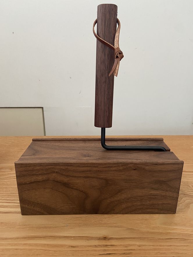 ウォルナット材とアイアンを使ったオリジナル粘着ローラー 272183_DV004