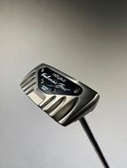 DRAG CS TOUR ISSUE ＜フェース部のスピンとソール部のアルミプレートのカラー：緑＞【 ゴルフ パター DRAG odermade madeinjapan fullmilledputter 削りだしパター 地クラブ 日本製 打感  父の日 ゴルフ リアライズ株式会社 送料無料 】 272230_BA016VC03