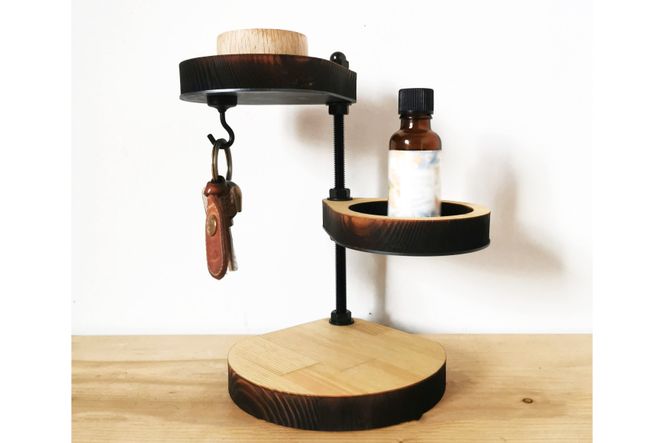 【落下防止タイプ】角に置ける小さなしずくのスタンドシェルフ ナチュラル 2段 角置き 1個 [新星金属製作所 大阪府 守口市 20940896] インテリア 家具 花台 飾り棚