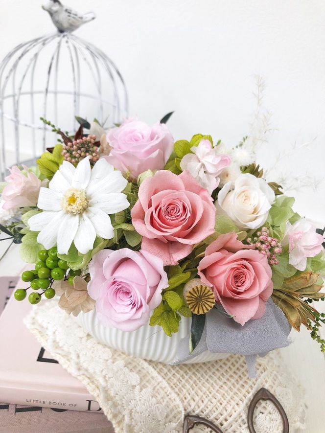 AJ052-2 プリザーブドフラワーアレンジ【プリモ】 春日部市 シュガーパイン