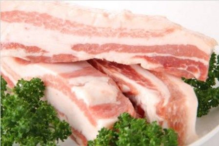 塚原牧場の幻の豚「梅山豚」バラブロック 1本 約4.5kg 豚バラ ブロック 豚肉 肉 梅山豚 K1040