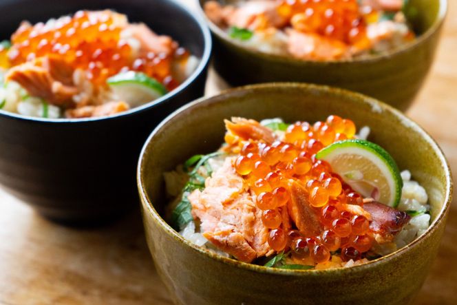 宮城のはらこ飯 2合分×2p [斉吉商店 宮城県 気仙沼市 20563846] はらこめし 冷凍 パック いくら イクラ 鮭 さけ サケ 惣菜 魚 魚介類 支援 事業者支援 