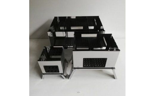 【S/M/Lサイズ】 セット販売 焚き火台 囲 艶消し 2トーン ネーム ビニールケース付 [新星金属製作所 大阪府 守口市 20940970] かこみ キャンプ ソロ ツーリング 山登り BBQ バーベキュー コンロ 焚火台 焚き火 折り畳み コンパクト 軽量