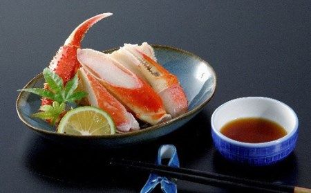 ED207 旨みたっぷり！厳選ズワイカニ 2kg （ボイル済み）【長崎県 島原市 海鮮 カニ かに ずわいがに 蟹足 蟹肉 送料無料 お取り寄せ おとりよせ お中元 お歳暮 沖縄・北海道配送可】