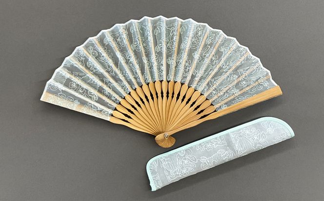 【伊と幸】《白生地の老舗が贈る》染め透扇子(花莵/瓶覗色)［ 京都 老舗 京扇子 人気 おすすめ 刺繍 和装 着物 絹 ギフト お取り寄せ 通販 送料無料 ふるさと納税 ］ 261009_B-AZ35