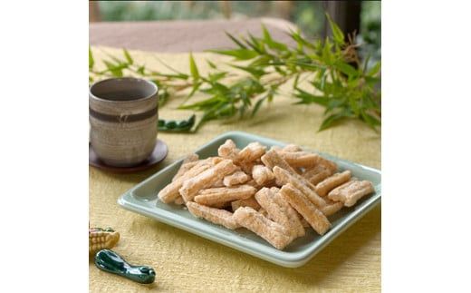 かむほどに口に広がる美味しさ　玄米おかき２種セット「いづも美人」 322032_CC001VC01