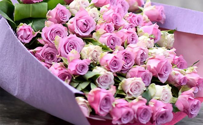 紫バラ70本【花 紫バラ ７０歳 古希 ７７歳 喜寿 ８０歳 傘寿 ９０歳 卒寿のお祝い 大切な方への贈り物 大阪府 門真市 】 272230_BG015