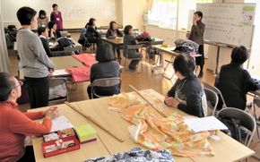 かわさきマイスター講師による「シニアが輝く着物リメイク講座」 141305_AE05