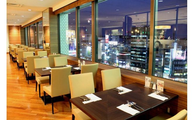 川崎日航ホテル レストランナトゥーラ「ディナーブッフェ ペアお食事券（金、土、日、祝日限定）」 141305_AZ33