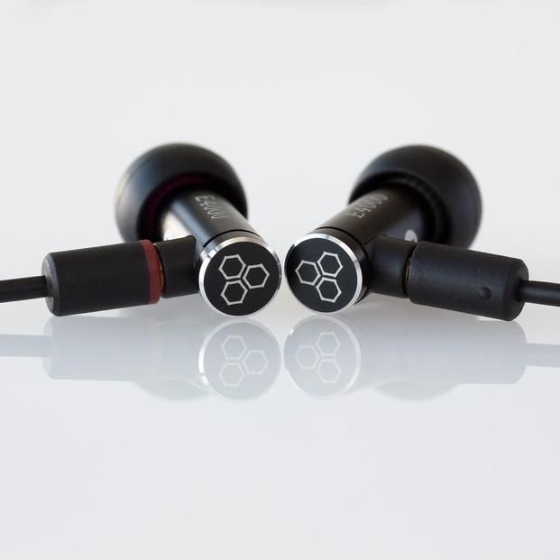 高音質有線イヤホン final E4000 MMCX OFCケーブル付属 141305_DC36