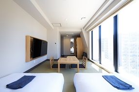 「ホテル縁道」ジュニアスイート「TSUBAKI」 宿泊優待券（1泊食事なし）1組2名様 141305_DY02