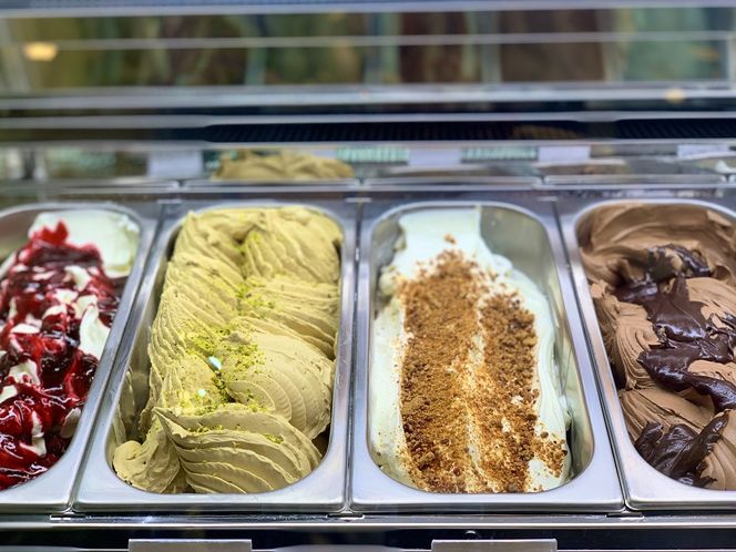 小さなジェラート工房「吉田ジェラート」が作るジェラートおまかせ８個セット 141305_EH01