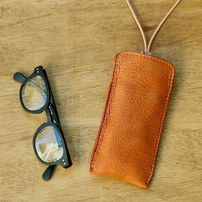 SKLO 首かけメガネケース(L)【Black】 141305_EL04VC04