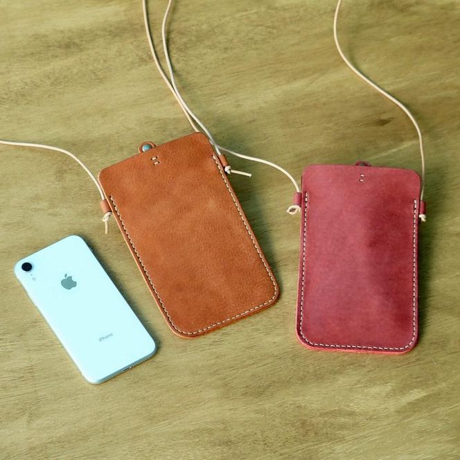 タンニン鞣し革でつくる スマートホンポーチ製作体験 (縫製体験）2人(２個） 141305_EL09