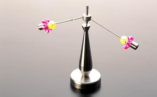 【かわさきマイスター考案】やじろべえゴマ（台先広いタイプ） 141305_EM01