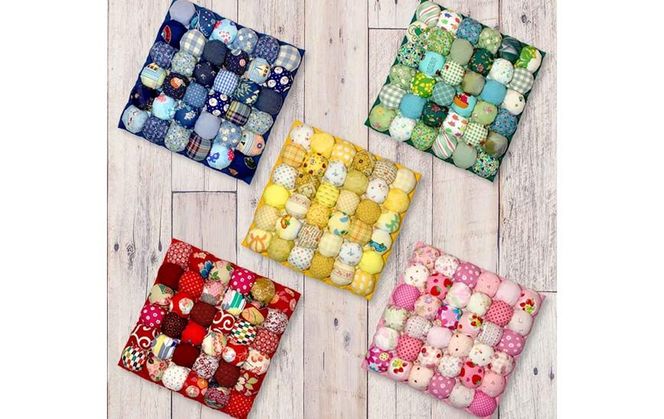 座り心地バツグン！　点で支えるパフクッション 141305_FM01