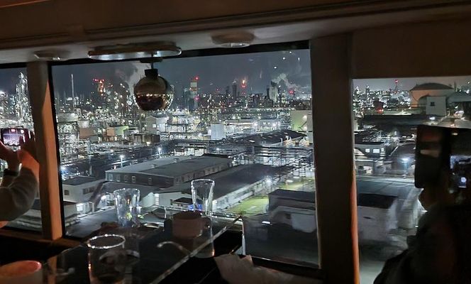 【人気ドラマで紹介】レストランバスの川崎工場夜景コース『フレンチとお酒と川崎工場夜景を楽しむ夜』のご予約に使えるWEBクーポン【３，０００円分】 141305_GG01