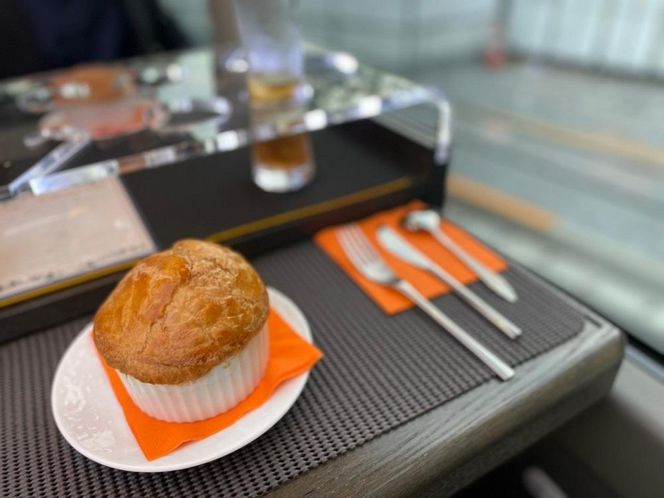 【人気ドラマで紹介】走る2階建てレストランバスでリッチな川崎工場夜景周遊鑑賞ツアー貸切プラン※2ドリンクつき【ご乗車最大24名様まで】 141305_GG05