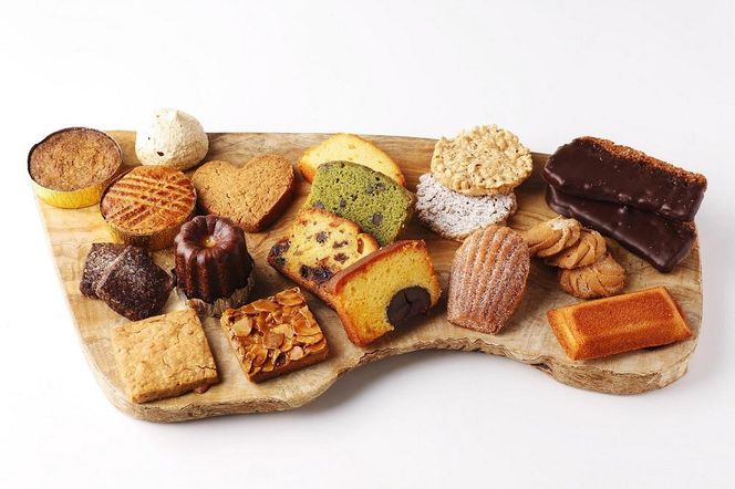 y_ސ쌧szysɂP[LpeBX[mRmRzVFt̏Ăَq32 141305_GZ03