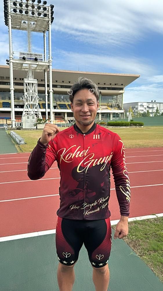 郡司浩平選手オリジナルサイクルジャージ（上下セット）Mサイズ 141305_HL01VC02