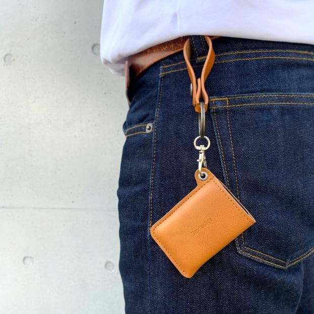 PUレザーポーチ付き ポータブルSSD　1TB 141305_KE03