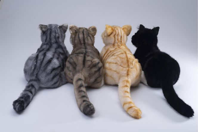 川崎市のロボットメーカーが作る、シニア向けペットの代理ロボット！なでなでねこちゃんEXシリーズ（ハチワレ） 141305_KX01VC05