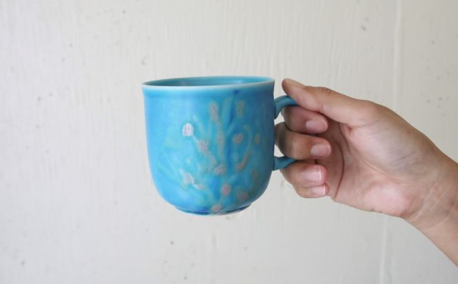 【datta.沖縄南の島陶芸工房】珊瑚カップ 青色（1つ） ☆ やちむん 読谷村 陶器 大岩浩章 色違い有 地場産品 伝統工芸品 手作り コップ