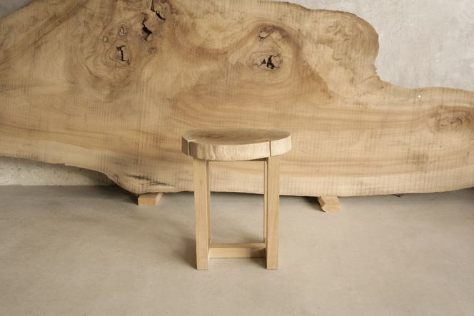 414. オーク スツール 岐阜県 産 オーク イス 椅子 無垢