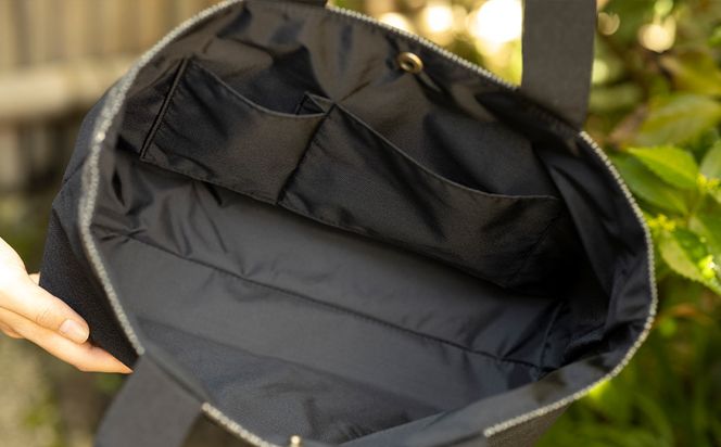 【京都三昌】麻の葉柄手提げバッグ［ 京都 バッグ 職人 手作り 手提げ 鞄 麻の葉 ちりめん 上品 カジュアル フォーマル 雑貨 人気 おすすめ 外出 おでかけ お取り寄せ 通販 送料無料 ふるさと納税 ］ 261009_B-NE05