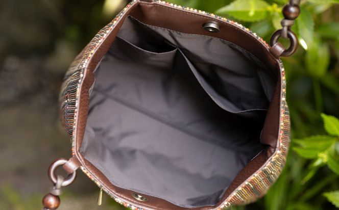 【京都三昌】レリーフメッシュ手提げ［ 京都 バッグ 職人 手作り 手提げ 鞄 麻の葉 ちりめん 上品 カジュアル フォーマル 雑貨 人気 おすすめ 外出 おでかけ お取り寄せ 通販 送料無料 ふるさと納税 ］ 261009_B-NE08