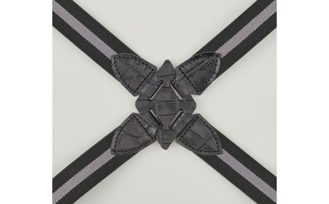 102504-3 お洒落と機能性「ホルスター型サスペンダー」チョコ 272183_AF142