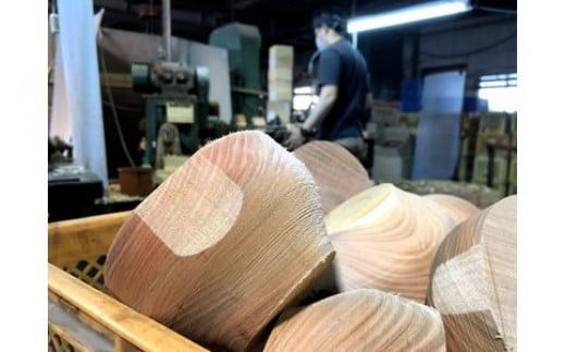 漆めいぼく椀 中 ２樹種セット(ブナ・サクラ)【めいぼく椀11.5φ×6.8cm 手作り ふき漆塗り 国産天然木 おしゃれ プレゼント 記念 お祝い お椀 漆 2客セット ペア 夫婦 神奈川県 小田原市 】 142069_AR012