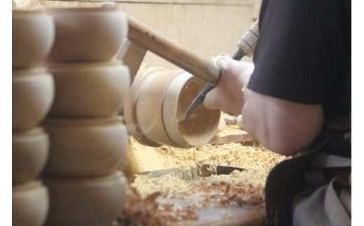 めいぼく椀テッラ小 2樹種セット(ブナ・サクラ)【めいぼく椀テッラ  10.5φ×6cm 手作り ウレタン塗装 国産天然木 おしゃれ プレゼント 記念 お祝い お椀 神奈川県 小田原市 】 142069_AR013