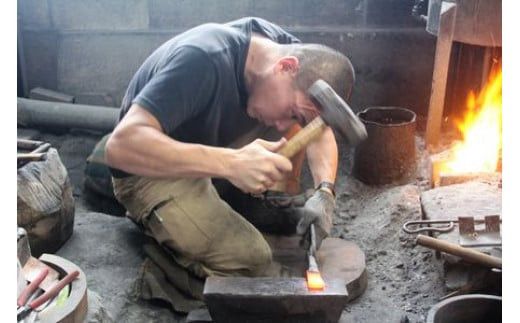 めいぼく椀テッラ大 2樹種セット(ブナ・サクラ)【めいぼく椀テッラ 13.0φ×7.4cm 手作り ウレタン塗装 国産天然木 おしゃれ プレゼント 記念 お祝い 夫婦 神奈川県 小田原市 】 142069_AR014