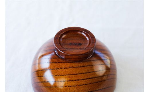 小田原漆椀ケヤキ 中　【お椀 食器 木 雑貨 汁椀 小田原漆器 プレゼント おしゃれ 日本製 神奈川県小田原市 】 142069_AR043