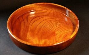 小田原漆器　９寸茶盆【漆塗り 国産天然木 おしゃれ プレゼント 記念 お祝い ふっくらとしたデザイン 木製食器 日用品 キッチン用品 木製 直径264mm×高さ42mm 小田原漆器 神奈川県 小田原市 】 142069_BA013