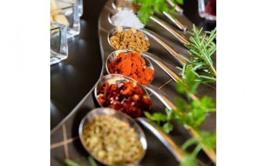 【チケット有効期限延長！】ブラッセリー「フローラ」ランチブッフェ招待券【ヒルトン ブッフェ　ブラッセリー「フローラ」 1組2名様 招待券 食事 肉 魚 野菜 デザート プレゼント 記念　旅行 ヒルトン小田原 ご褒美 神奈川県 小田原市 】 142069_BG002