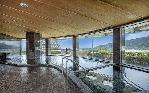 土日祝宿泊OK!　ヒルトン・スーペリア・ツインルーム宿泊プラン　1泊夕朝食付き＜1組2名様＞★オーシャンビュー！天然温泉大浴場、プール施設利用含む【 ツインルーム オーシャンビュー 土日祝宿泊OK 神奈川県 小田原市 】 142069_BG006