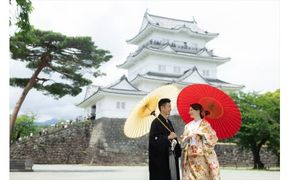 小田原城フォトウェディング（60分撮影・衣装・美容・写真データ付き）【小田原 出張撮影 60分 撮影データ 写真データ 写真 カメラマン 同行撮影 時間内撮影し放題　小田原城 結婚 結婚写真 神奈川県 小田原市 】 142069_CK009