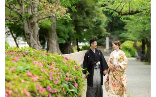 小田原城フォトウェディング（60分撮影・衣装・美容・写真データ付き）【小田原 出張撮影 60分 撮影データ 写真データ 写真 カメラマン 同行撮影 時間内撮影し放題　小田原城 結婚 結婚写真 神奈川県 小田原市 】 142069_CK009