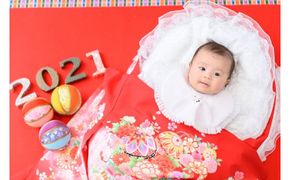 お宮参り撮影（お祝い着衣装付き・フォーマル写真３カット付き）【お宮参り フォーマル フォト 誕生記念 赤ちゃん プレゼント 撮影 記念写真 伝統行事 スタジオ撮影 神奈川県 小田原市 】 142069_CK011