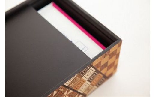 【箱根寄木細工　ティッシュケース　小寄木】お部屋の雰囲気作りのアクセントに 142069_CW010VC02