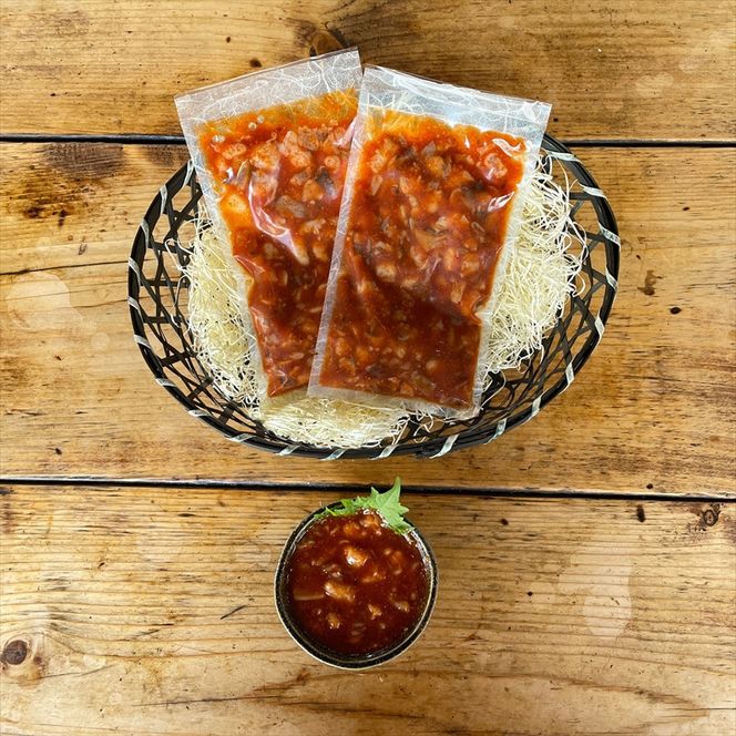 たこ七味 2パック【たこ 珍味 おつまみ キムチ 惣菜 海鮮 いかの塩辛 珍味 お取り寄せ 御中元 お中元 お歳暮 父の日 母の日 贈り物 日本酒 焼酎】【神奈川県小田原市早川】 142069_DQ079